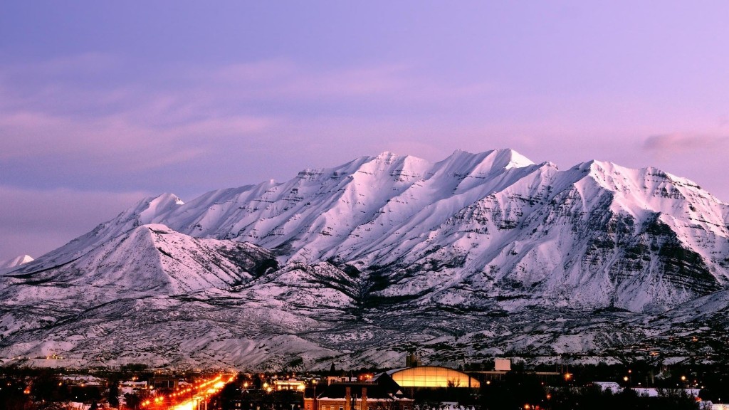 เมือง Salt Lake ท่ามกลางภูเขาหิมะ