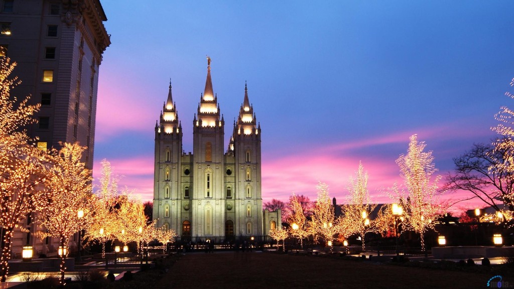 Salt Lake Temple ยามพลบค่ำ